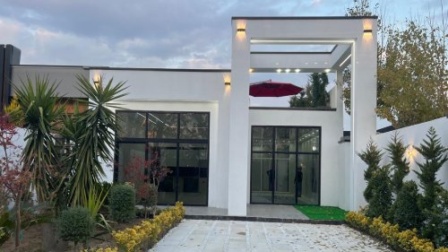 فروش ویلای مدرن 370 متری در آران - کد 120